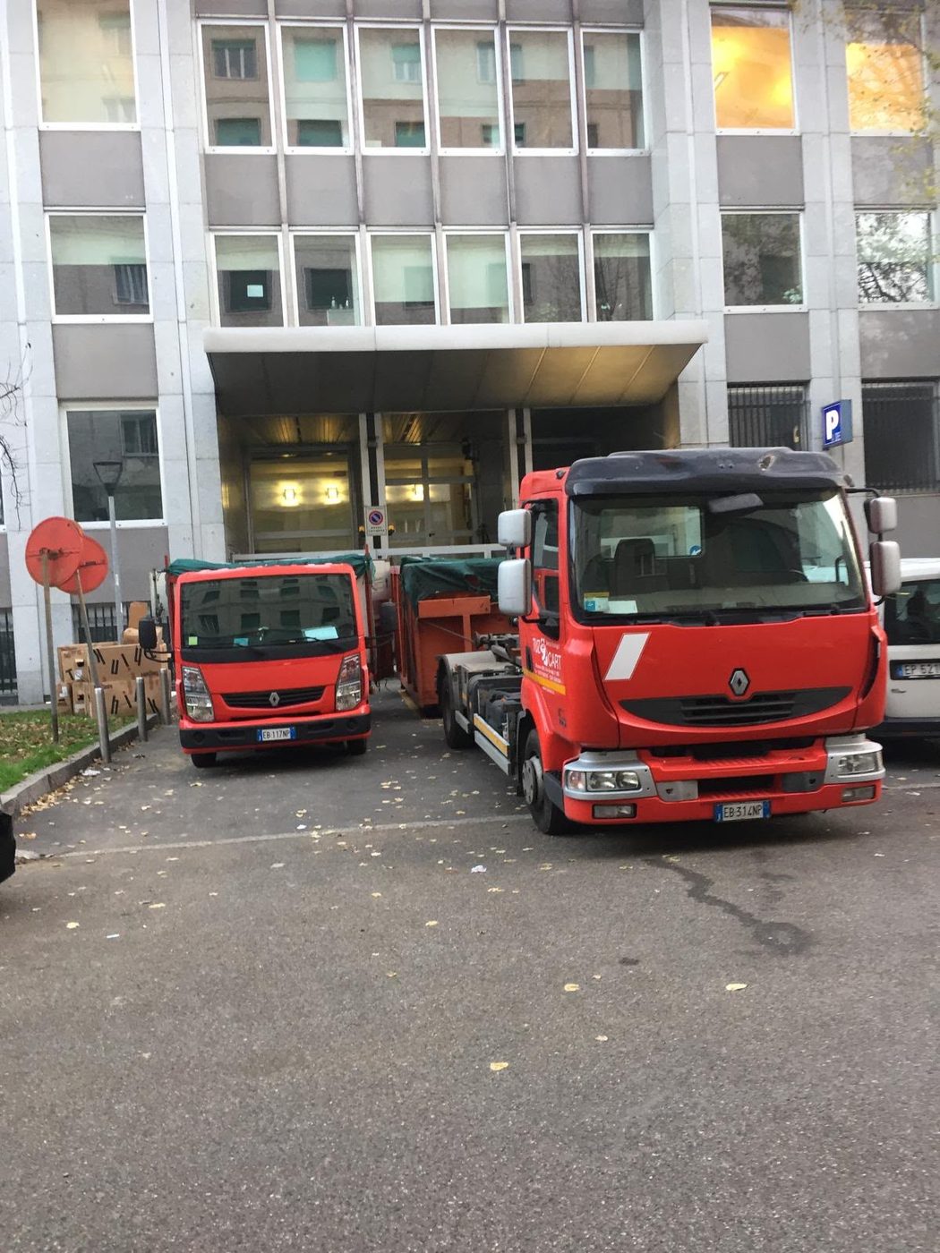 I nostri mezzi Tuz Cart in servizio — Tuz Cart